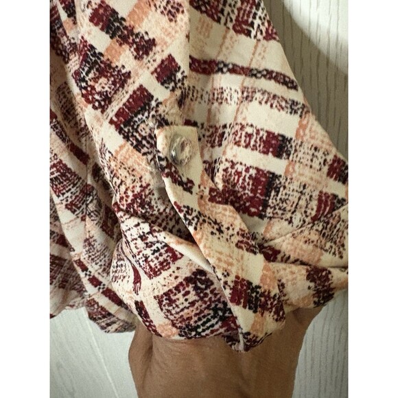 Lot of 2 Wonderly Women’s Size L Large Casual Tops Spring & Fall Prints - Picture 10 of 13